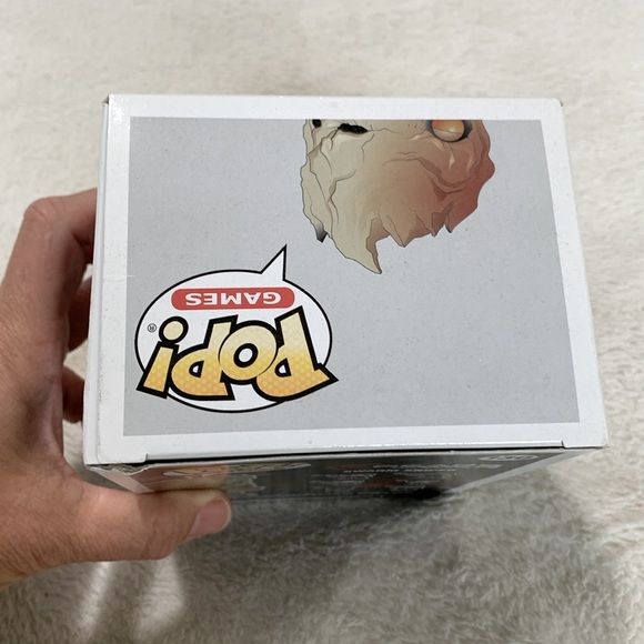 SWARM SNIPER Gears of War FUNKO 130 - Picture 5 of 9